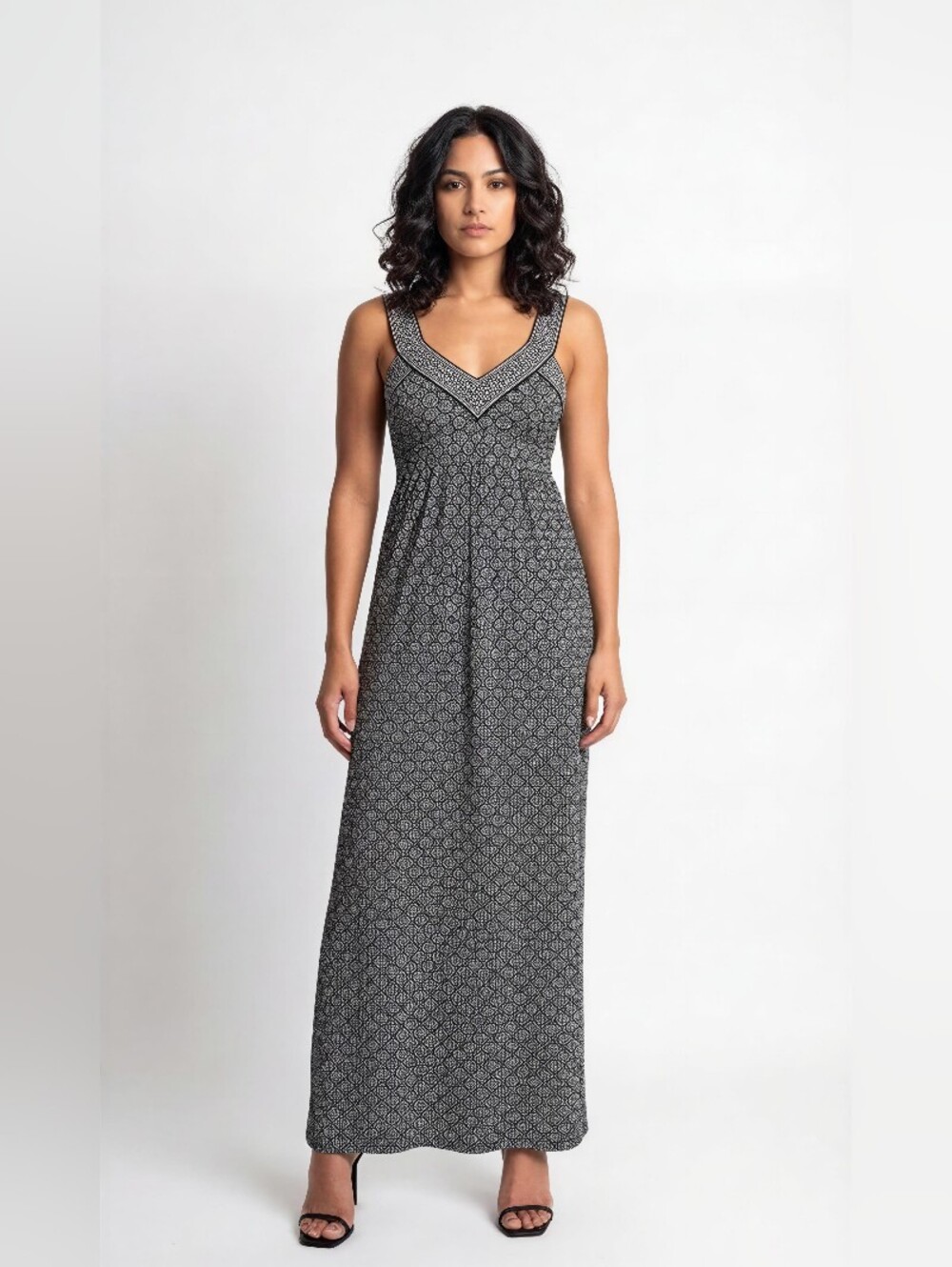 MAX STUDIO Sleeveless V-Neck BLACK DESIGNS Maxi Dress - Charcoal SIZE XS